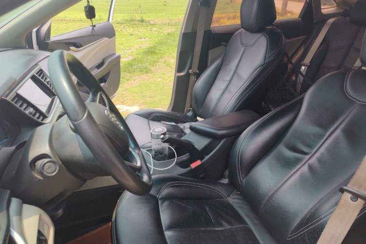 Used Buick GT 2015 15N Automatic Elite Version Left Front Seat