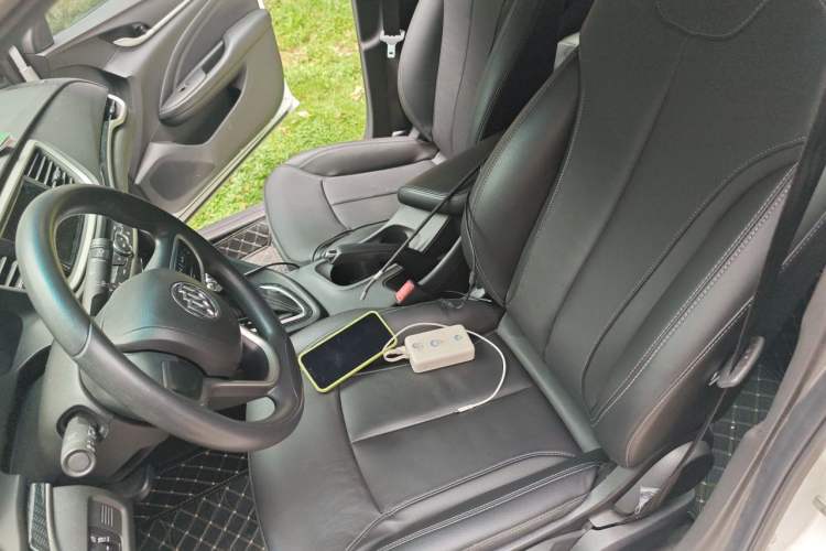 Used Buick GT 2015 15N Automatic Deluxe Edition Left Front Seat