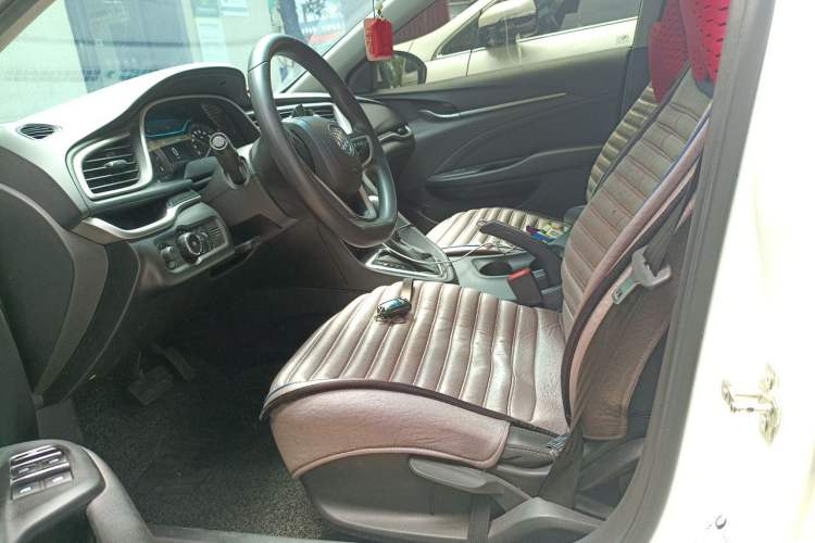 Used Buick GT 2015 15N Automatic Deluxe Edition Left Front Seat