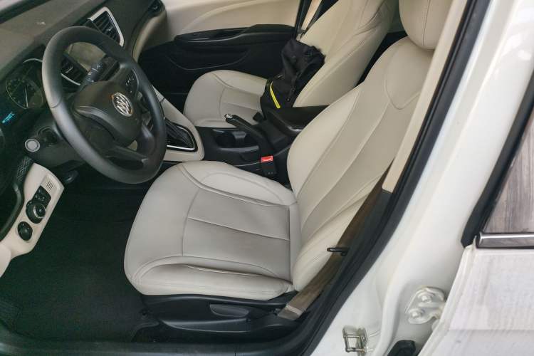 Used Buick GT 2015 15N Automatic Entry-Level Trim Left Front Seat