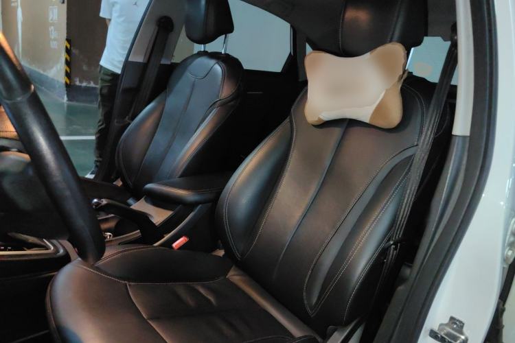 Used Buick GT 2015 15N Automatic Deluxe Edition Left Front Seat