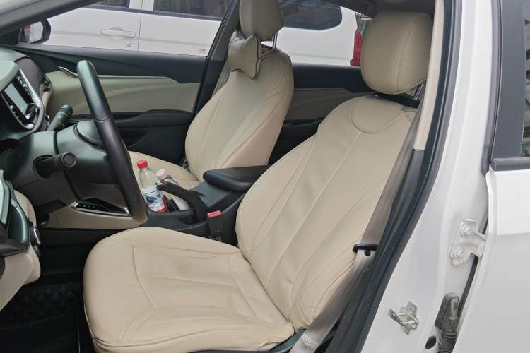 Used Buick GT 2015 15N Automatic Elite Version Left Front Seat