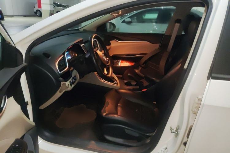 Used Buick GT 2015 15N Automatic Elite Version Left Front Seat