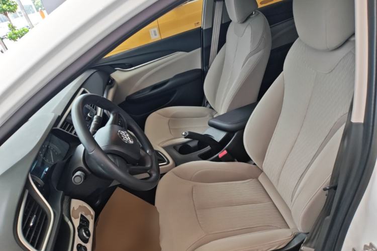 Used Buick GT 2015 15N Automatic Elite Version Left Front Seat