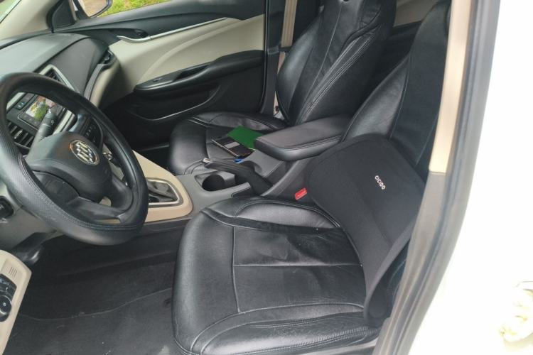 Used Buick GT 2015 15N Automatic Elite Version Left Front Seat