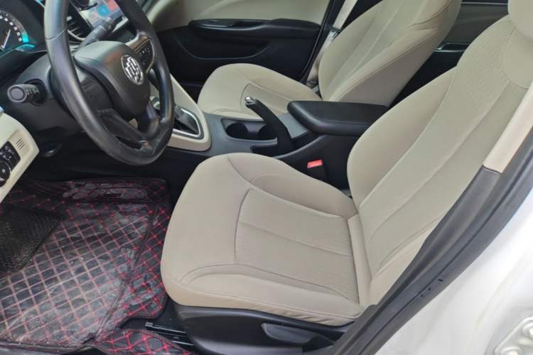 Used Buick GT 2015 15N Automatic Elite Version Left Front Seat