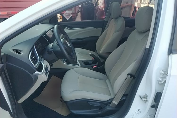 Used Buick GT 2015 15N Automatic Elite Version Left Front Seat
