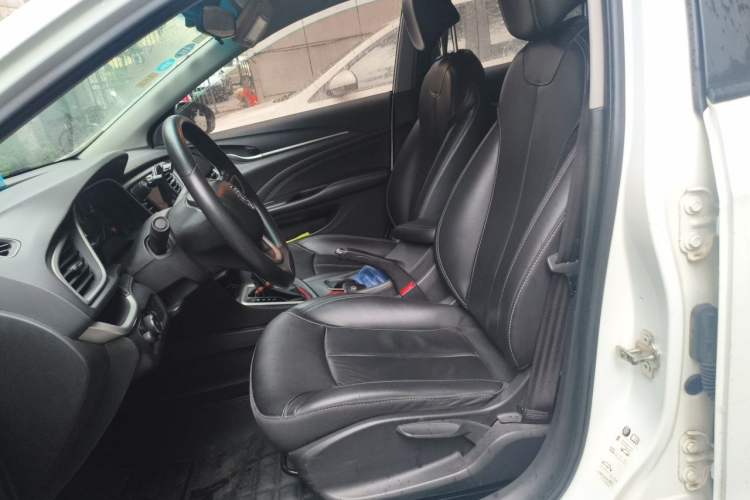 Used Buick GT 2015 15N Automatic Deluxe Edition Left Front Seat
