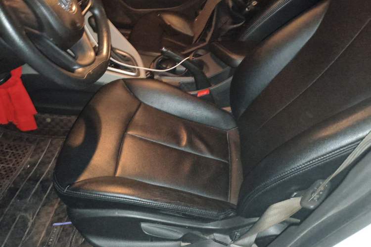 Used Buick GT 2015 15N Automatic Elite Version Left Front Seat