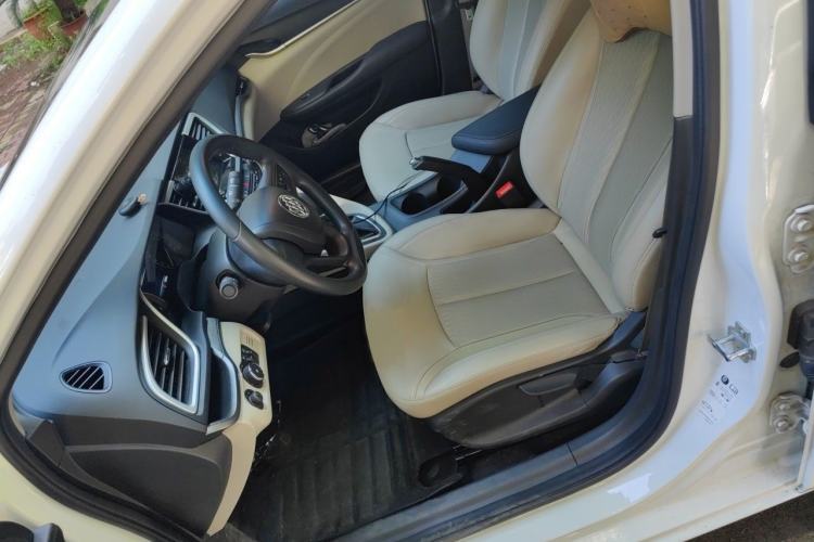 Used Buick GT 2015 15N Automatic Elite Version Left Front Seat