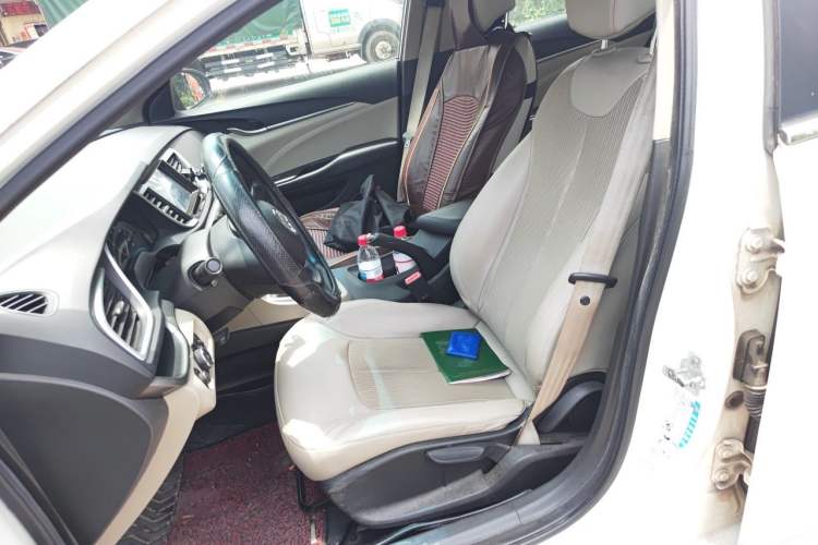 Used Buick GT 2015 15N Automatic Elite Version Left Front Seat
