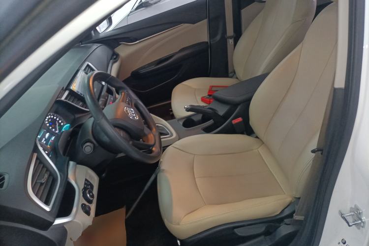 Used Buick GT 2015 15N Automatic Elite Version Left Front Seat
