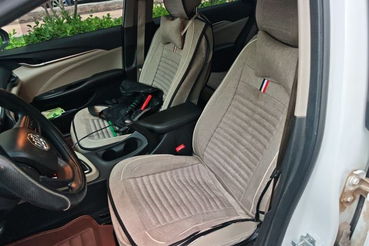 Used Buick GT 2015 15N Automatic Elite Version Left Front Seat