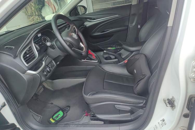 Used Buick GT 2015 15N Automatic Deluxe Edition Left Front Seat