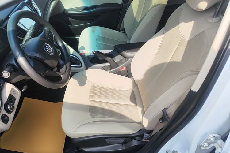 Used Buick GT 2015 15N Automatic Elite Version Left Front Seat