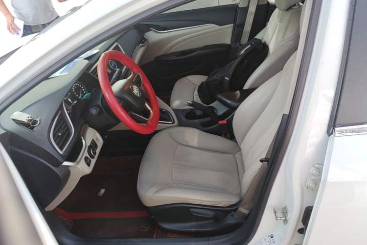 Used Buick GT 2015 15N Automatic Deluxe Edition Left Front Seat