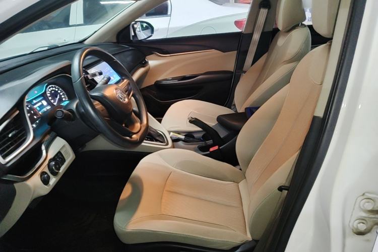 Used Buick GT 2015 15N Automatic Elite Version Left Front Seat