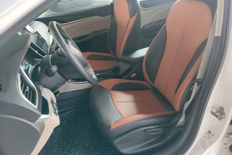 Used Buick GT 2015 15N Automatic Elite Version Left Front Seat