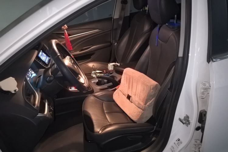 Used Buick GT 2015 15N Automatic Deluxe Edition Left Front Seat
