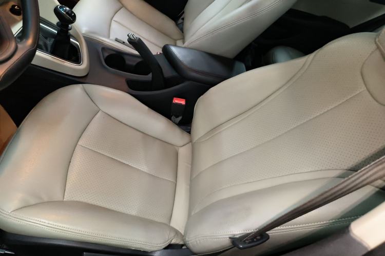Used Buick GT 2015 15N Manual Elite Edition Left Front Seat