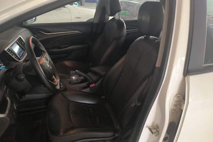Used Buick GT 2015 15N Automatic Deluxe Edition Left Front Seat
