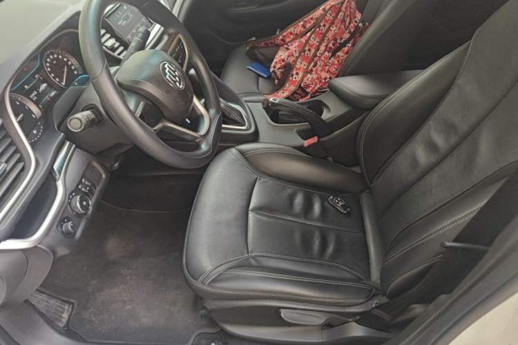 Used Buick GT 2015 15N Automatic Deluxe Edition Left Front Seat