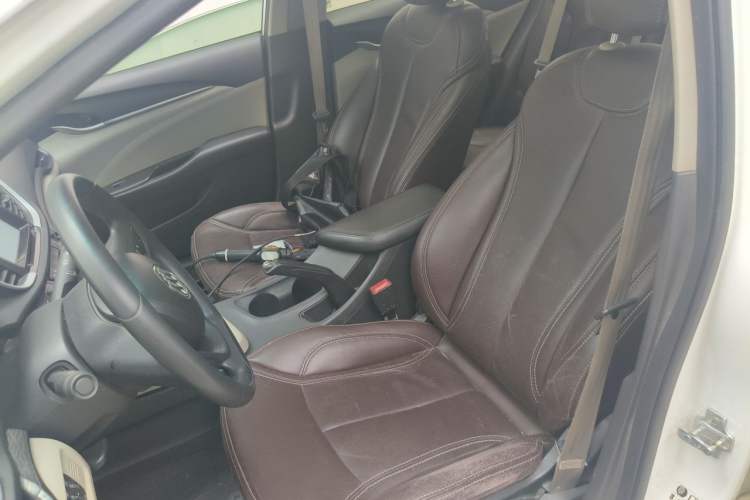 Used Buick GT 2015 15N Automatic Elite Version Left Front Seat