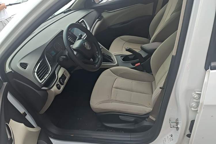 Used Buick GT 2015 15N Automatic Entry-Level Trim Left Front Seat