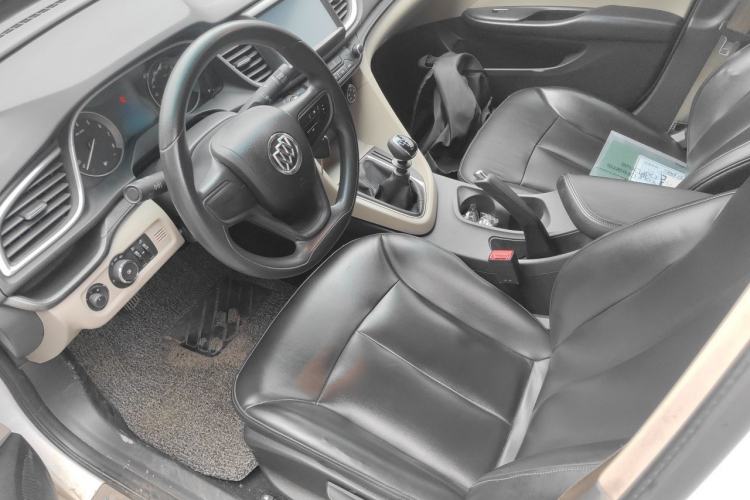 Used Buick GT 2015 15N Manual Entry-Level Trim Left Front Seat
