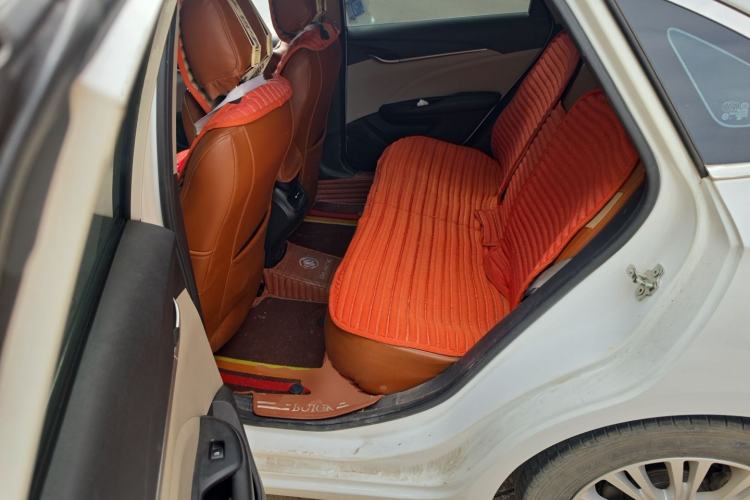 Used Buick GT 2015 15N Automatic Elite Version Left Rear Seat