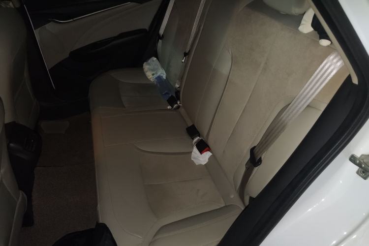 Used Buick GT 2015 15N Manual Luxury Version Left Rear Seat