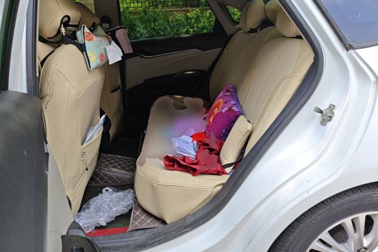 Used Buick GT 2015 15N Automatic Elite Version Left Rear Seat