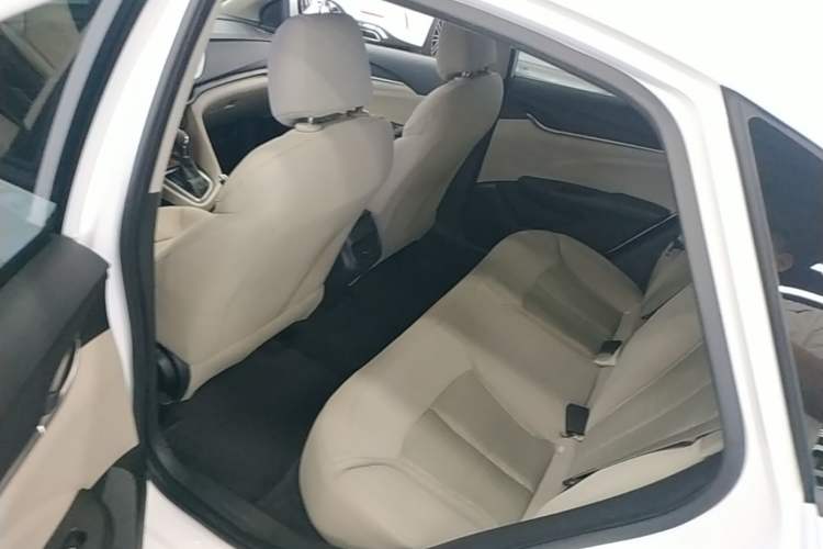 Used Buick GT 2015 15N Automatic Entry-Level Trim Left Rear Seat