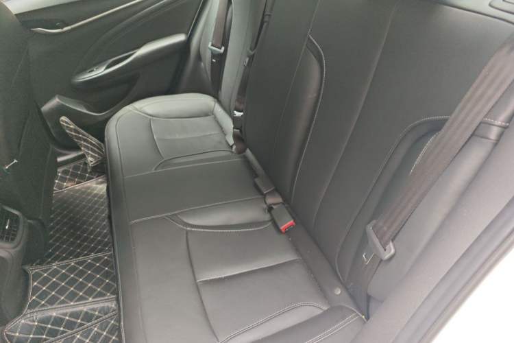 Used Buick GT 2015 15N Automatic Deluxe Edition Left Rear Seat
