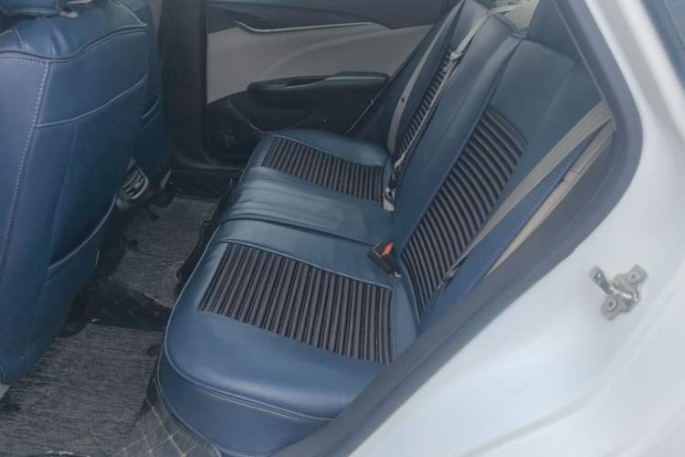 Used Buick GT 2015 15N Automatic Elite Version Left Rear Seat