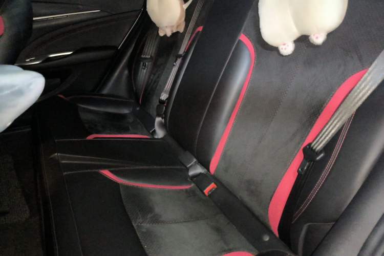 Used Buick GT 2015 18T Dual-Clutch Sport Flagship Model Left Rear Seat