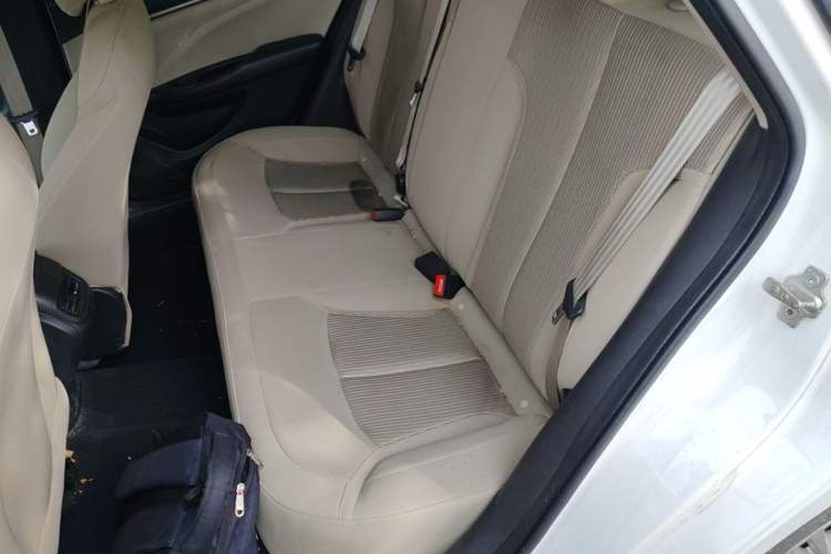 Used Buick GT 2015 15N Automatic Elite Version Left Rear Seat