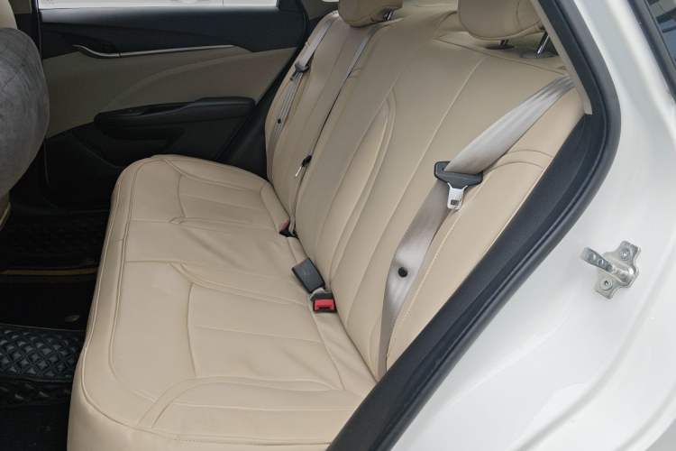 Used Buick GT 2015 15N Automatic Elite Version Left Rear Seat