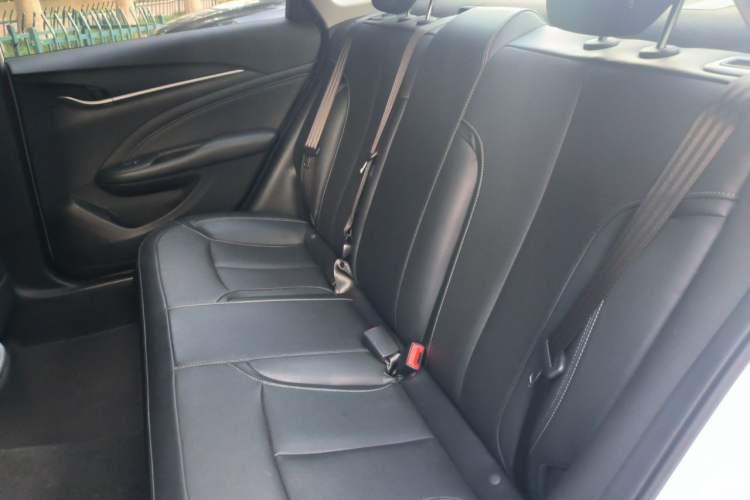 Used Buick GT 2015 15N Automatic Deluxe Edition Left Rear Seat