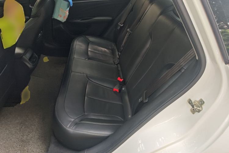 Used Buick GT 2015 18T Dual-Clutch Luxury Model Left Rear Seat