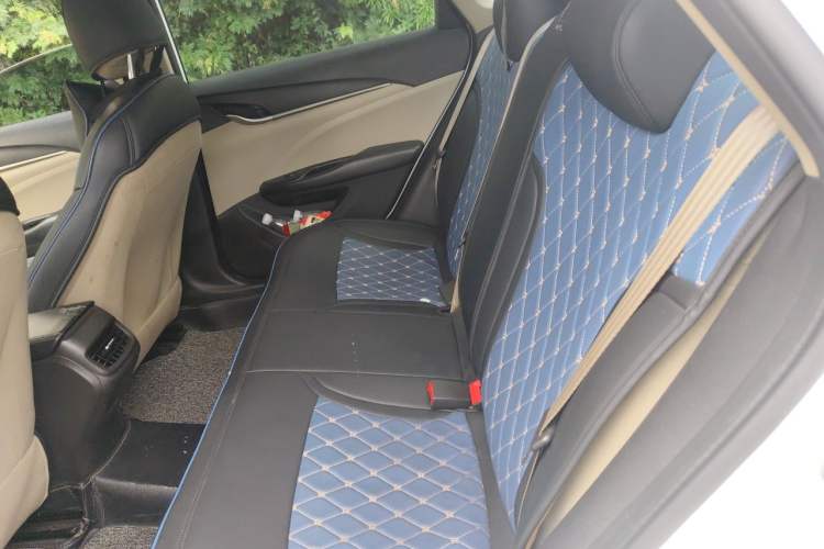 Used Buick GT 2015 15N Automatic Entry-Level Trim Left Rear Seat