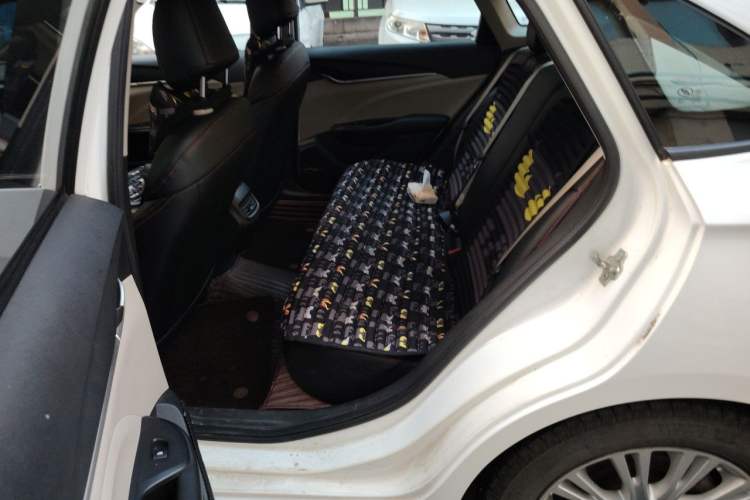 Used Buick GT 2015 15N Automatic Elite Version Left Rear Seat