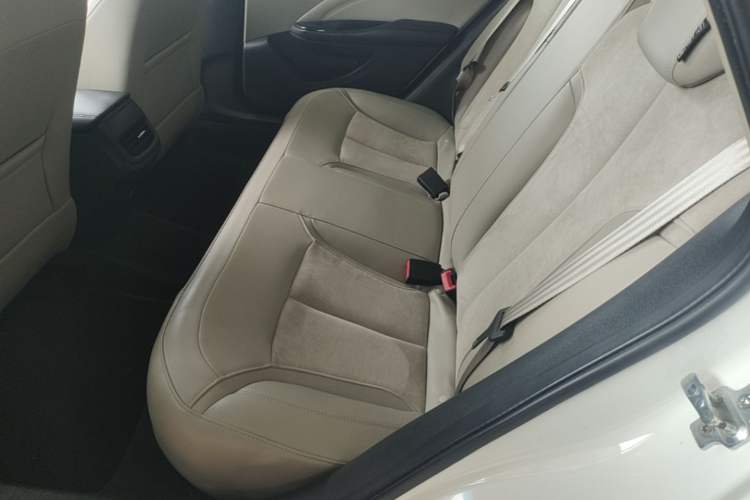 Used Buick GT 2015 15N Automatic Deluxe Edition Left Rear Seat