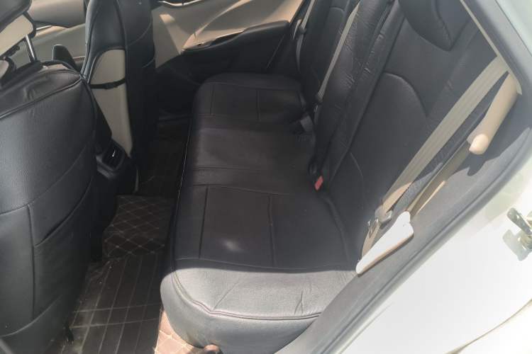 Used Buick GT 2015 15N Automatic Entry-Level Trim Left Rear Seat