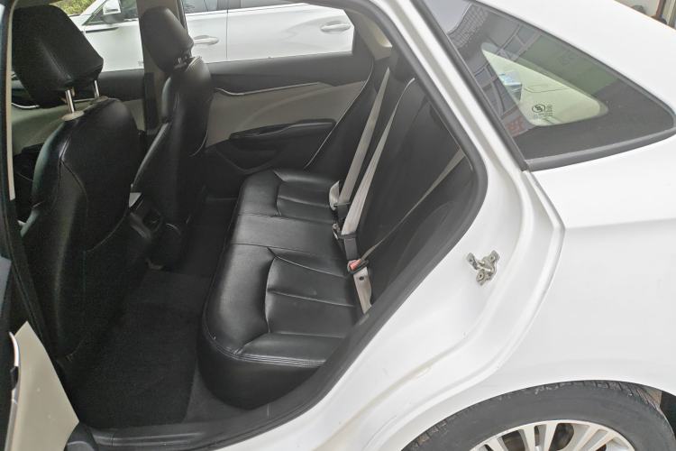 Used Buick GT 2015 15N Automatic Elite Version Left Rear Seat