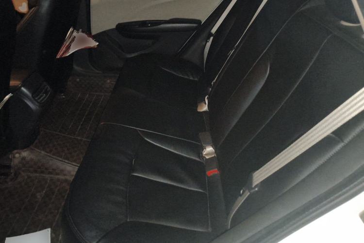 Used Buick GT 2015 15N Automatic Elite Version Left Rear Seat