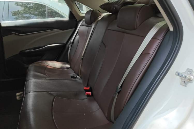 Used Buick GT 2015 15N Manual Entry-Level Trim Left Rear Seat