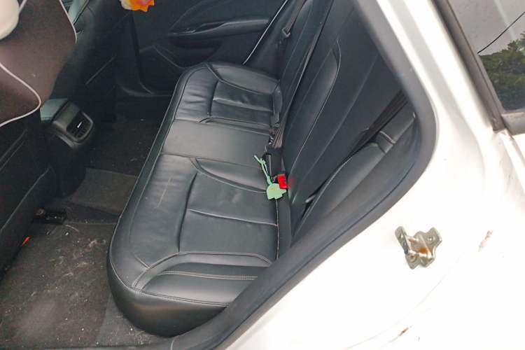 Used Buick GT 2015 15N Automatic Deluxe Edition Left Rear Seat