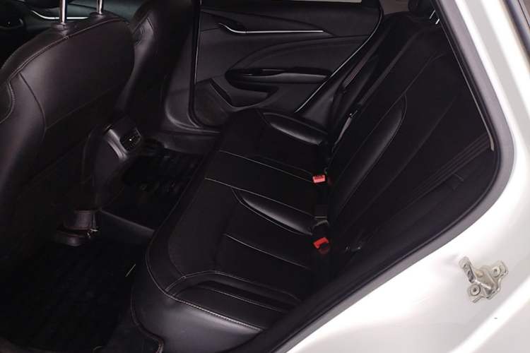 Used Buick GT 2015 15N Automatic Deluxe Edition Left Rear Seat