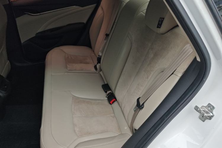 Used Buick GT 2015 15N Manual Luxury Version Left Rear Seat